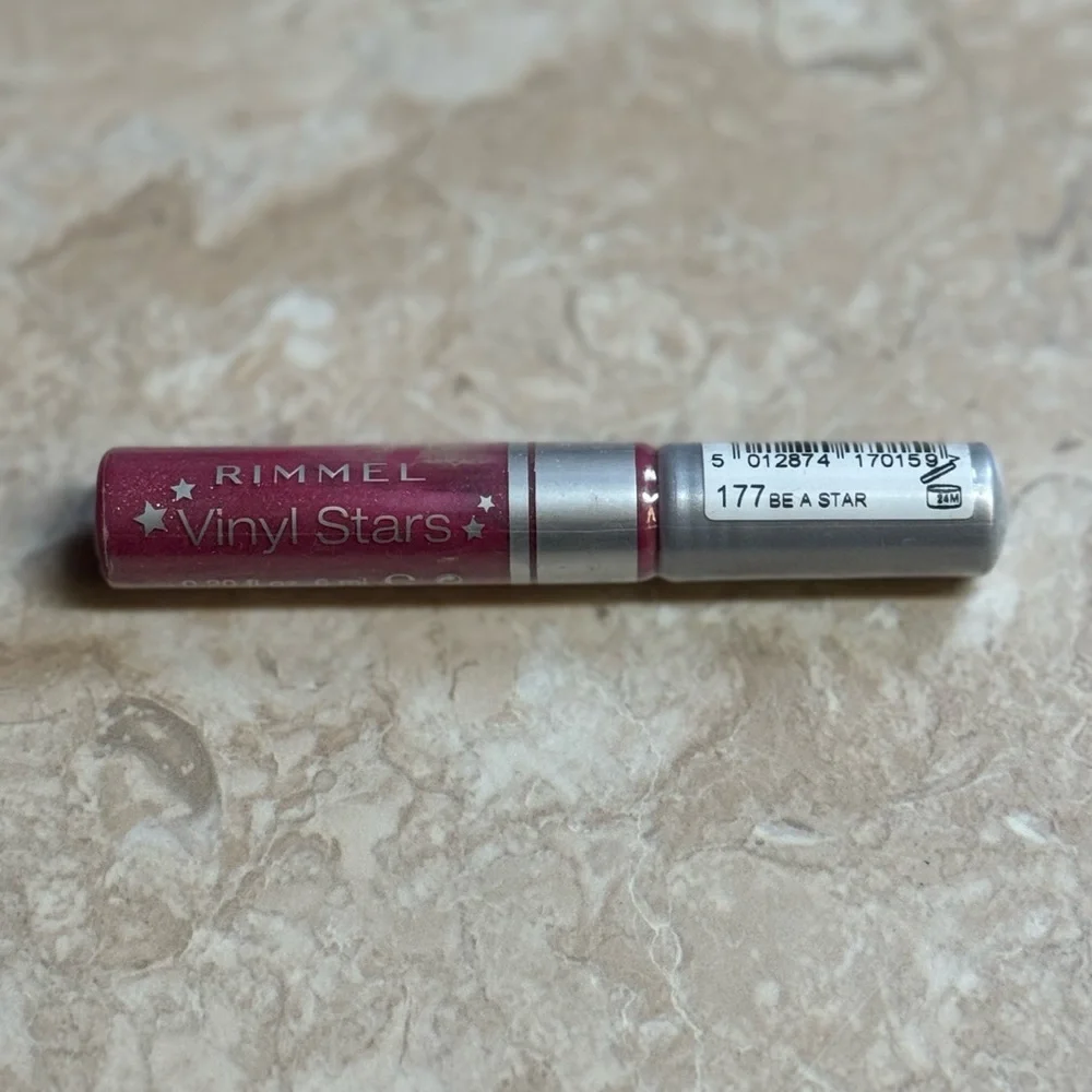 Rimmel Vinyl Stars Brilliant High Shine & Sparkle Lip Gloss 177 Be A Star NWT